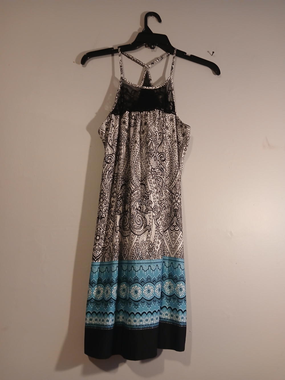 Apt. 9 Black Ladies Print Cami Dress. Size Medium